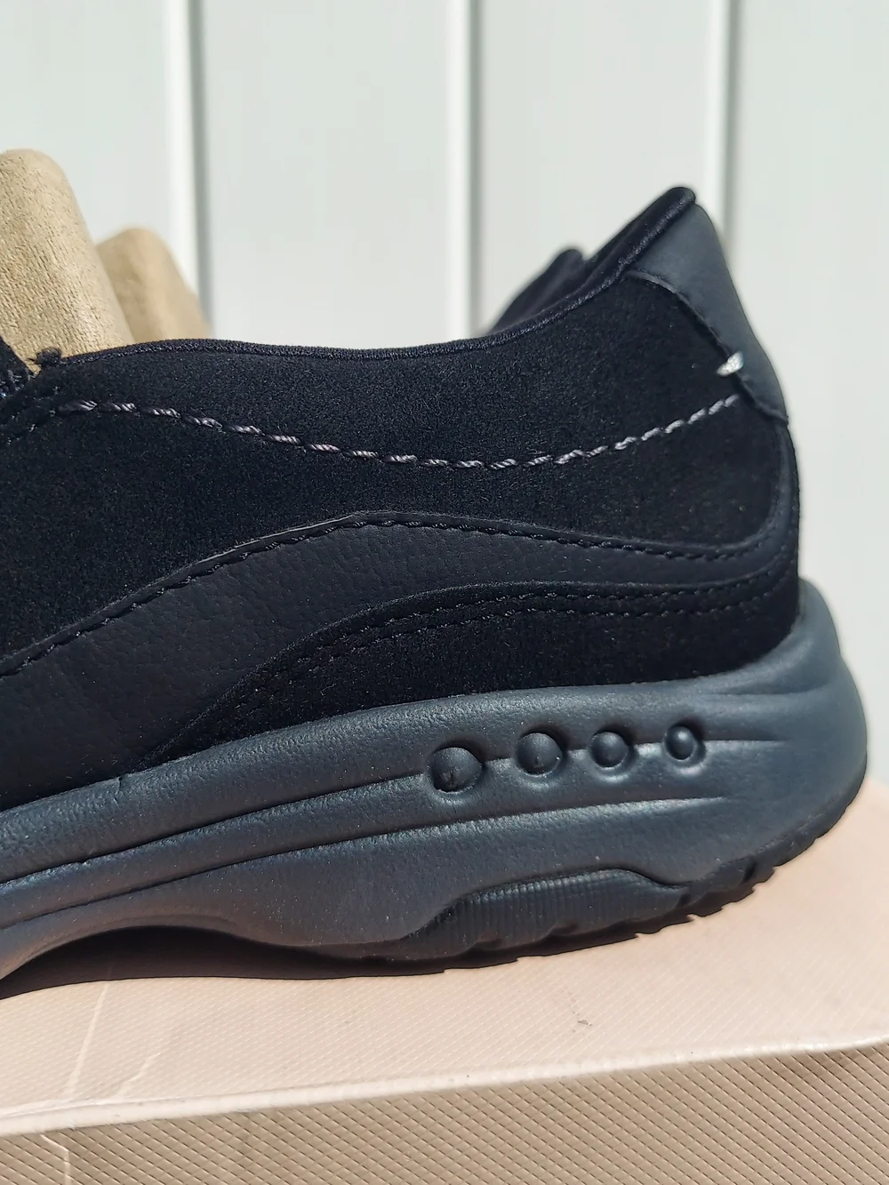 Easy Spirit Thallow Black Suede Slip-On Zipper Comfort Loafer Womens Size 9 NWT